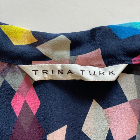 Trina Turk Silk Faux Wrap Top Womens Medium Multicolor Geometric Print Blouse - Picture 4 of 7